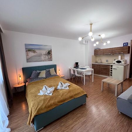 Apartamenty Na Zdrojowej Свиноуйсьце Экстерьер фото