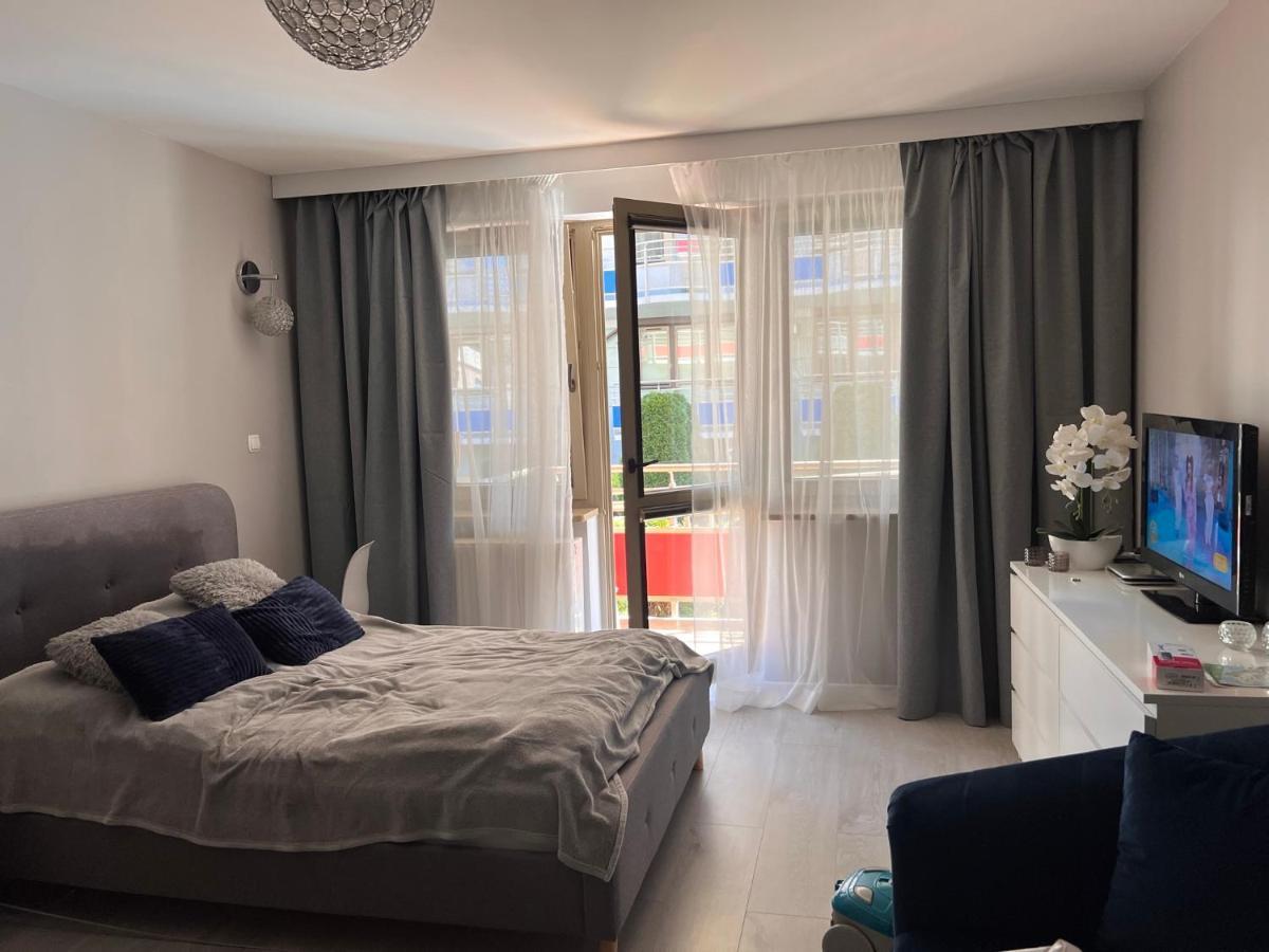 Apartamenty Na Zdrojowej Свиноуйсьце Экстерьер фото